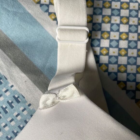 George Back Smoothing Bra White 42C New - Picture 5 of 7